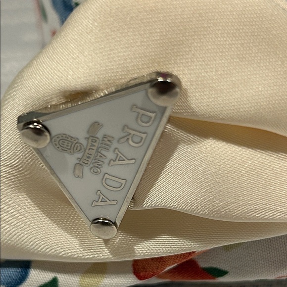 Fashion Jewelry Floral Hairband with Cream Bow - Picture 2 of 5